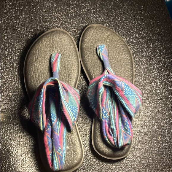 Sanuk Shoes - Sanuk Black and Blue Flip Flop Sandals